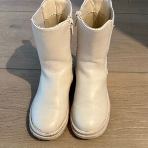 Cotton On Kids White Boots